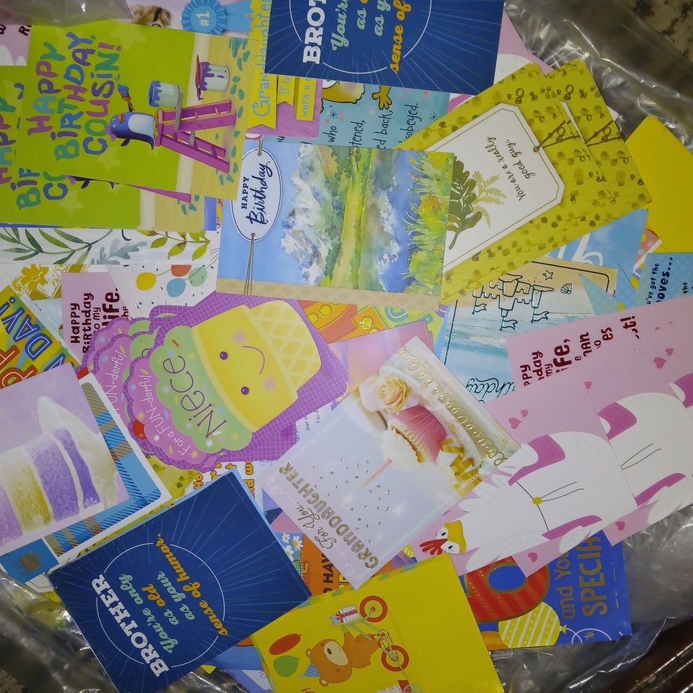 Colorful Greeting Cards Collection - Picture 3 of 7